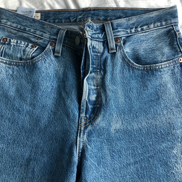 Levi’s 501 straight - W27xL26 - limited ed wash - Picture 3 of 10